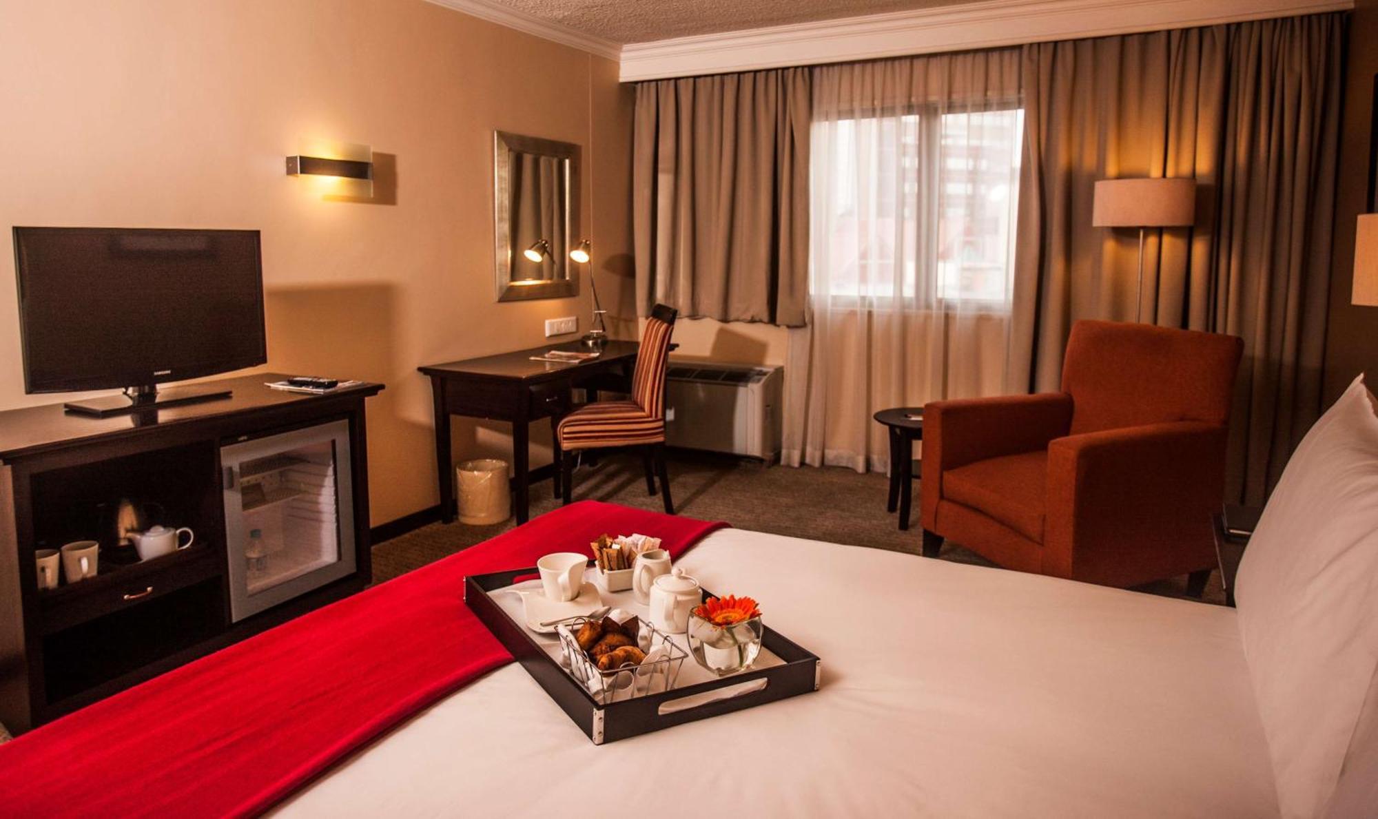 Southern Sun Pretoria Exterior photo