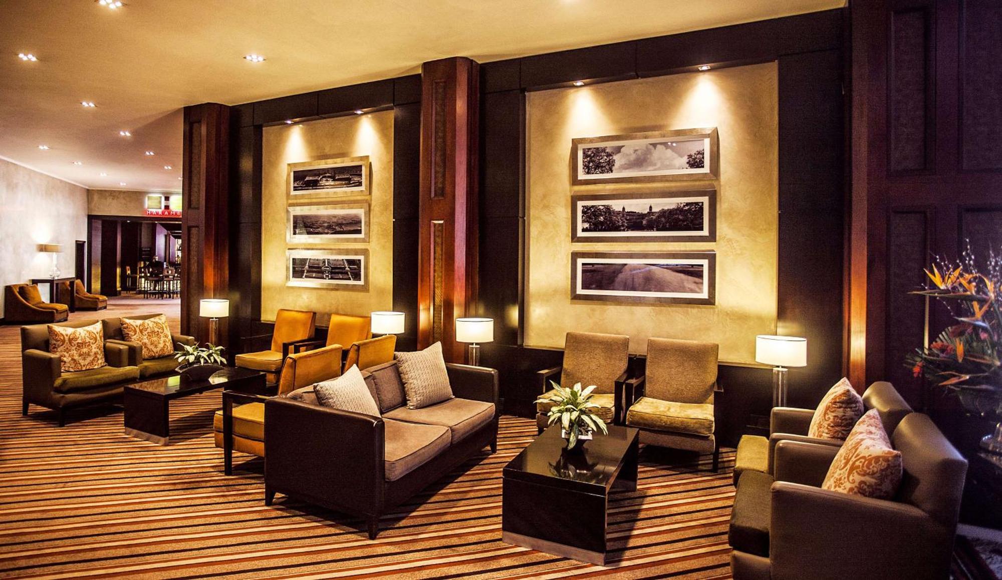 Southern Sun Pretoria Exterior photo