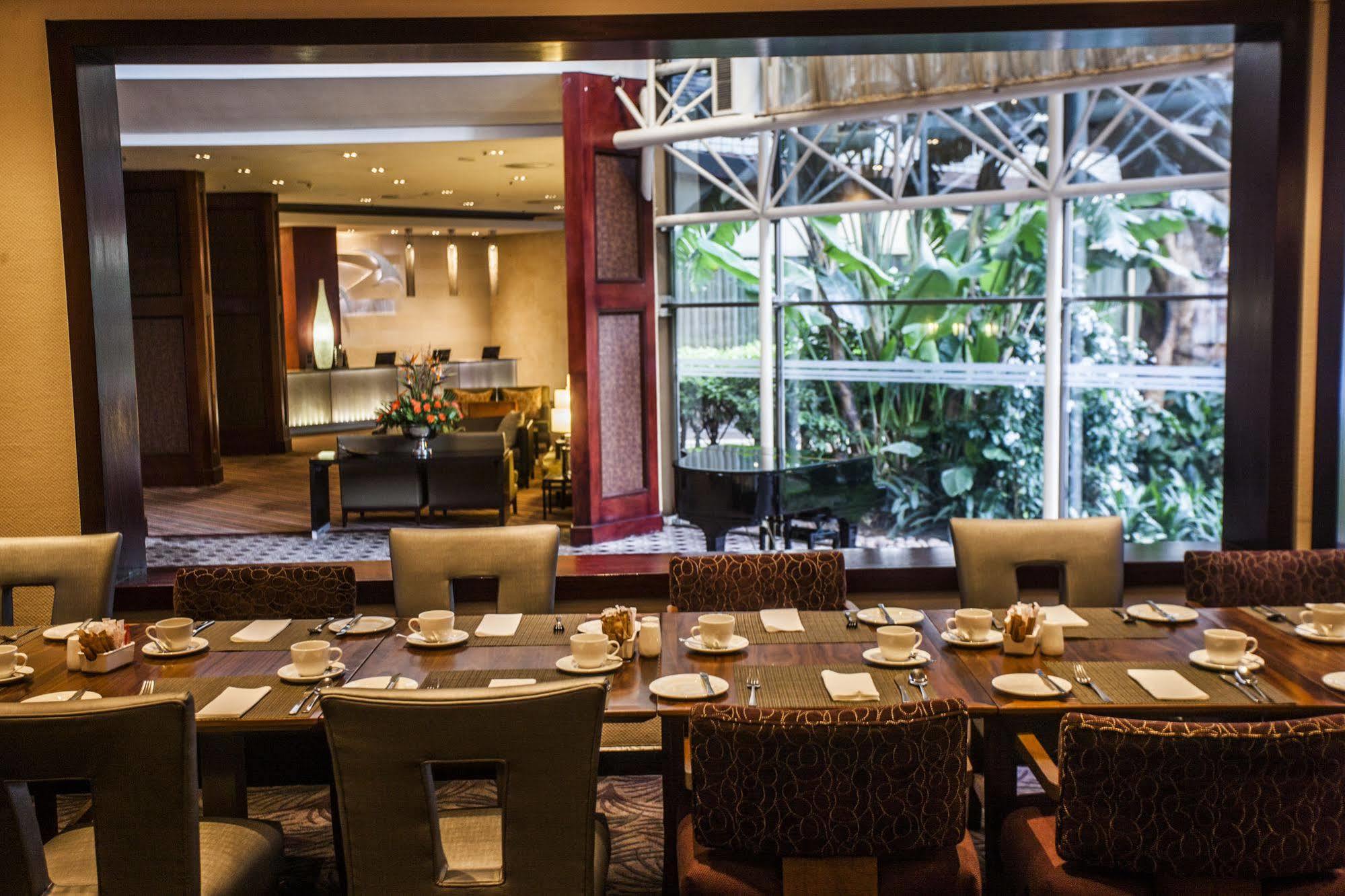 Southern Sun Pretoria Exterior photo